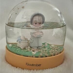 Precious Moments November Snow Globe with Figurine